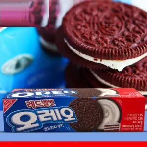 Oreo Red Velvet Sandwich Cookies 94G